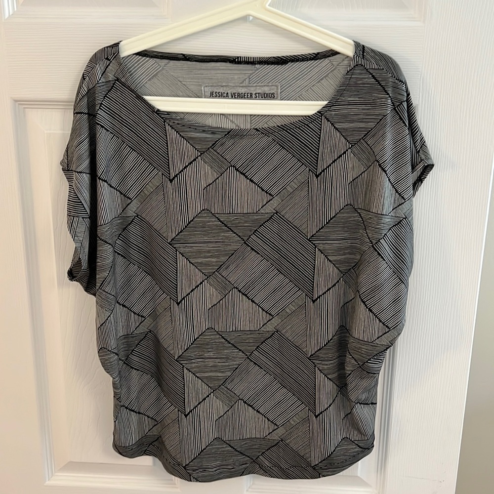 Jessica Vergeer Studios Top NWT